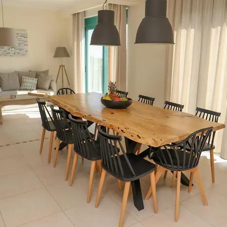 Angio Villas Luxurious Vilă